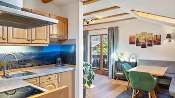 Kühlschrank, Ofen, Herdplatte, Geschirrspüler