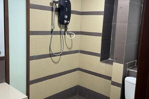 Room - Official Khalifa Suites Hotel & Apartment (Kota Bharu)