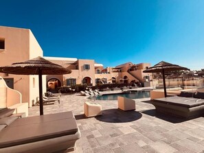 Front of property - ANEMOESSA VILLA (Santorini)