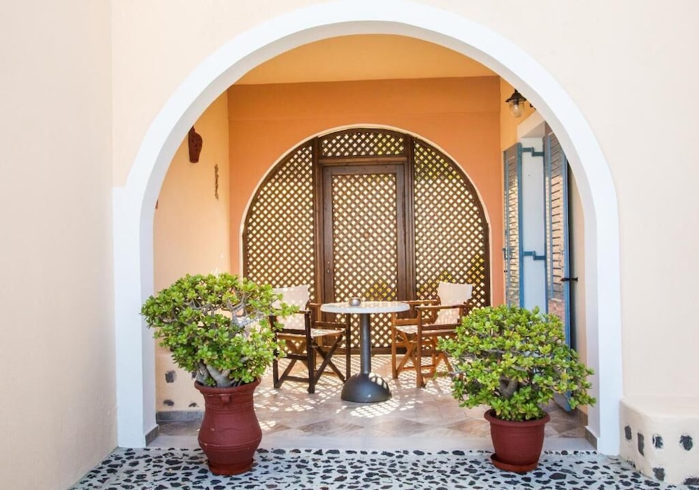 Anemoessa Villa by null