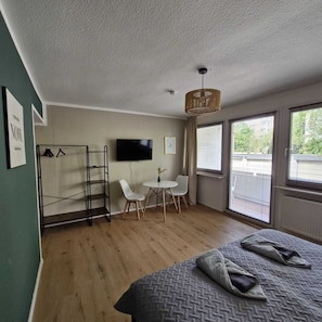 1 chambre, lit parapluie, Wi-Fi gratuit, draps fournis
