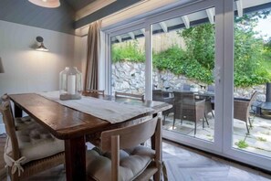 Room - Wood Cottage - 3 Bedroom - Bishopston Swansea (Bishopston)