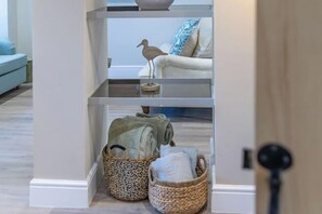 Room - Wood Cottage - 3 Bedroom - Bishopston Swansea (Bishopston)