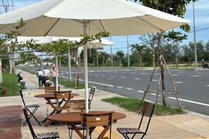 Unclassified image, 2 of 23, button - Westport Hotel Boutique (Sihanoukville)