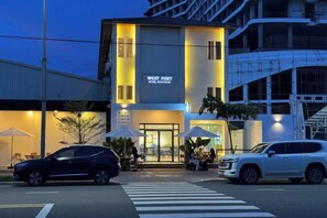 Unclassified image, 2 of 23, button - Westport Hotel Boutique (Sihanoukville)