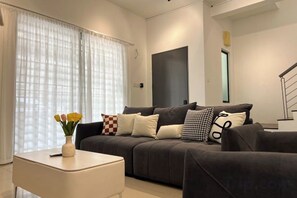 Unclassified image, 5 of 37, button - Corner House Puchong 18 pax BBQ Kid Friendly (Puchong)