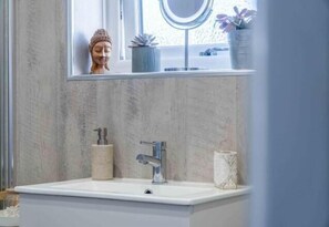 Room - Rose Cottage - 3 Bedroom - Murton Mumbles (Swansea)