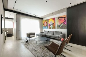 Tabla de planchar con plancha 