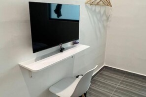 Room - Kiwi Inn (Pengkalan Aor)