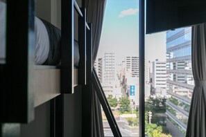 Family Room | Desk, blackout curtains, free WiFi, bed sheets - Hotel Edge Nakasu (Fukuoka)