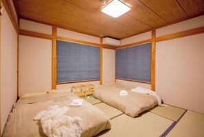 Room - Yuzawa Onsen Lodge House A (Minamiuonuma)