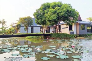 Room - Chombua MaeWang (Mae Wang)