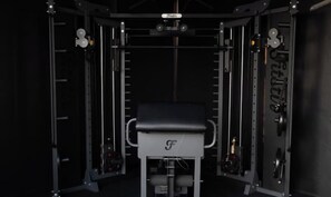 Fitness facility - The Black Kingdom (Bangkok)