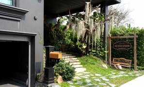 Jardines del alojamiento