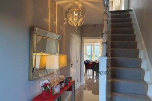 Interior - Aran Guesthouse - Kingsize Bed with Ensuite (Fingal)