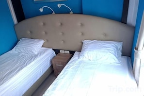 Unclassified image, 3 of 26, button - 2 Bedroom Condo in Pattaya (Jomtien Area, Pratamnak Hill, New North European Trend 6 Hotel Condo) (Pattaya)