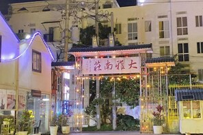 Ngoại thất