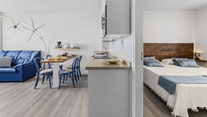 2 bedrooms, in-room safe, free WiFi, bed sheets - Mirador Casa Azul (Haría)