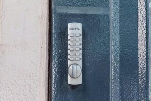 Immagine non classificata, 5 di 7, pulsante