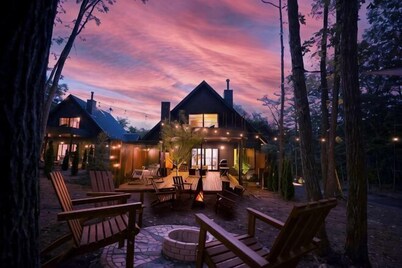 [TV] Luxury adult secret base villa 120 ㎡ Sauna, stone bath, bonfire, BBQ [Zen Building]