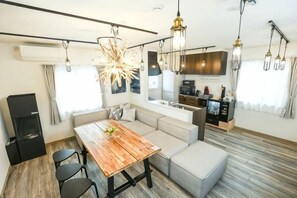 Unclassified image, 2 of 110, button - New 99m² home with private sauna and Mt. Asama view, near Karuizawa Outlet and Sora Building. (Miyota)