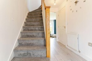 Interior - mulberry garden Coventry (Coventry)