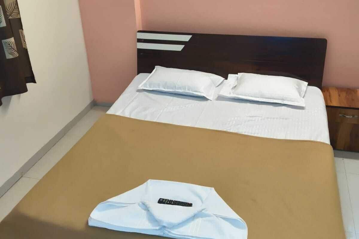 واي فاي مجانًا وملاءات أسرّة