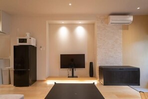 Room - Tabi・Stay KOHAMA｜Direct train access to popular shopping areas such as Tennoji Park (Osaka)