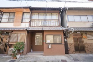 Unclassified image, 5 of 14, button - Tabi・Stay KOHAMA｜Direct train access to popular shopping areas such as Tennoji Park (Osaka)