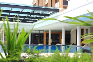 Piscina externa