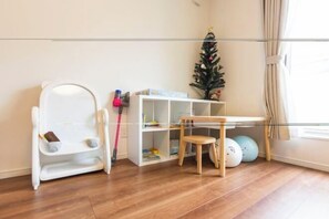 Children's area - QingChen zhi Shu (Osaka)