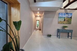 Unclassified image, 5 of 22, button - Jeju Yeongchunrim Private Pension (Seogwipo)
