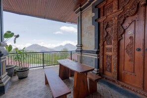 Unclassified image, 5 of 20, button - Mountain View House Kintamani (Bali)