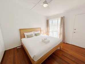 2 Schlafzimmer, Bügeleisen/Bügelbrett, WLAN, Bettwäsche