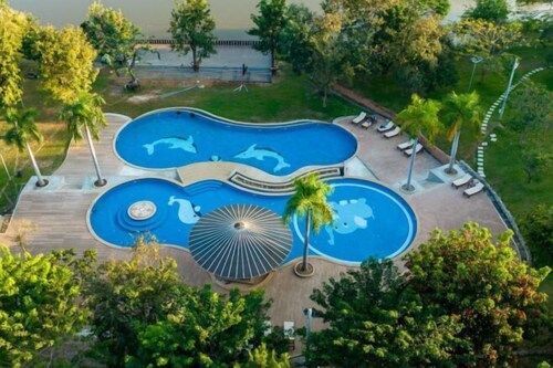 Phum Domnak Domrey Resort