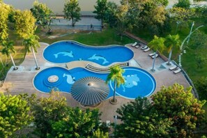 Unclassified image, 2 of 6, button - Phum Domnak Domrey Resort (Traeng Trayueng)