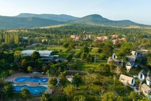 Unclassified image, 4 of 6, button - Phum Domnak Domrey Resort (Traeng Trayueng)
