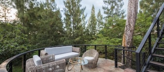Phum Domnak Domrey Resort