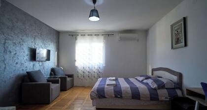 EUWA AIRPORT APARTMENT