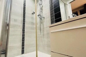 Room - Chic Studio Marais Pompidou (Paris)