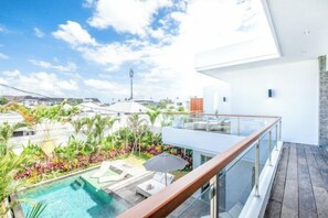 Pool - Villa ARNAUD 17 (Bali)