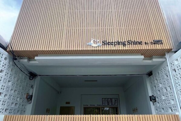 Exterior - Sleeping Shine by DeliZia Homestay (9-10 Persons) (Satun)
