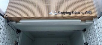 Sleeping Shine by DeliZia Homestay (9-10 Persons)