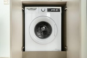 Laundry room - Red Canyon Spa Relaxed Garden Stay by Sea N' Rent (Eilat)