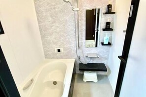Cots/infant beds - New cozy House near Kamogawa River　 STAR (Kyoto)