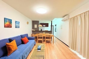 Cots/infant beds - New cozy House near Kamogawa River　 STAR (Kyoto)