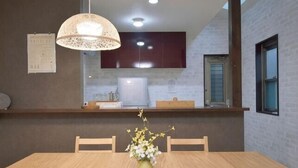 Cots/infant beds - New cozy House near Kamogawa River　 STAR (Kyoto)