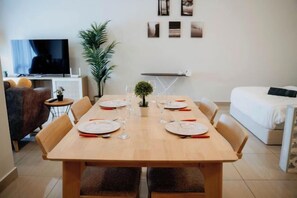 Unclassified image, 3 of 27, button - Mount Austin Muji Style 4 pax Deluxe Room (Tebrau)