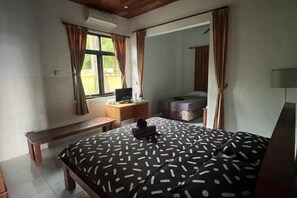 Room - Jasri Ombak (Bali)