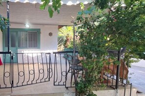 Interior - The Tulip House (Oludeniz Mahallesi)